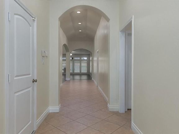 4th image of 2735 Rosepoint Ct