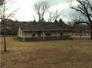 449 Pine St, Hector, AR 72843