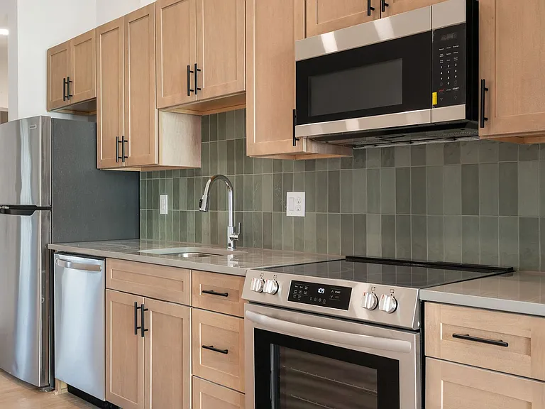 2508 SE 32nd Ave — Photo 53