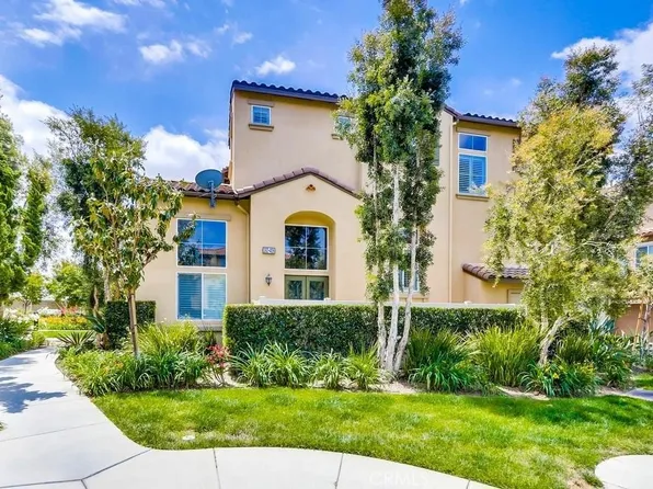 392 W Linden Dr, Orange, CA 92865
