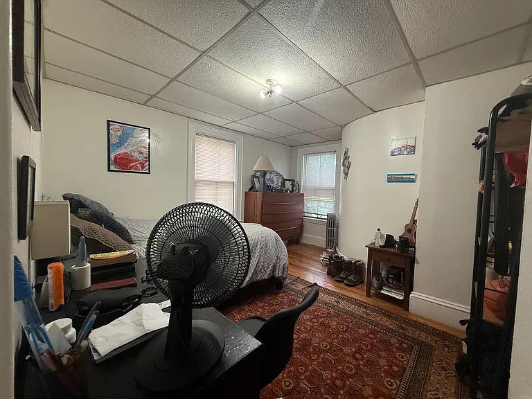 50 Vinal Ave #2 — Photo 10