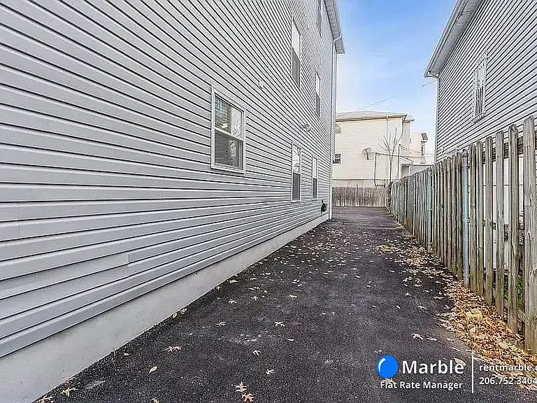 317 14th Ave #3 — Photo 23