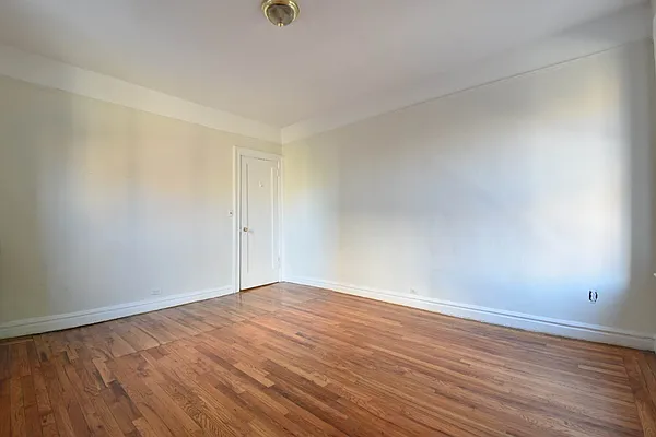 Rented by (Legacy) NY Quality Living Uptown | media 11