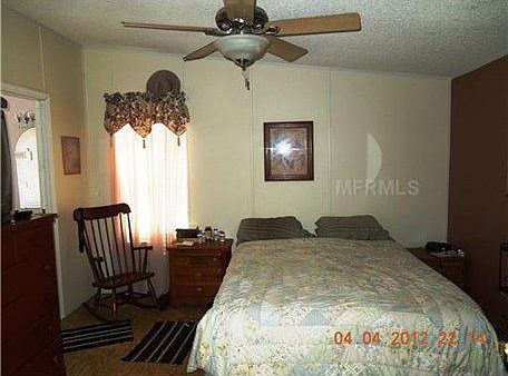 3rd image of 9121 Mercury Dr