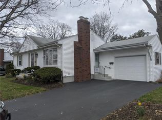 22 Bellevue Blvd, Rumford, RI 02916
