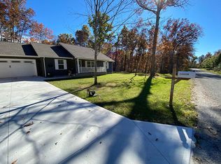 1019 Pahue Dr, Crossville, TN 38572