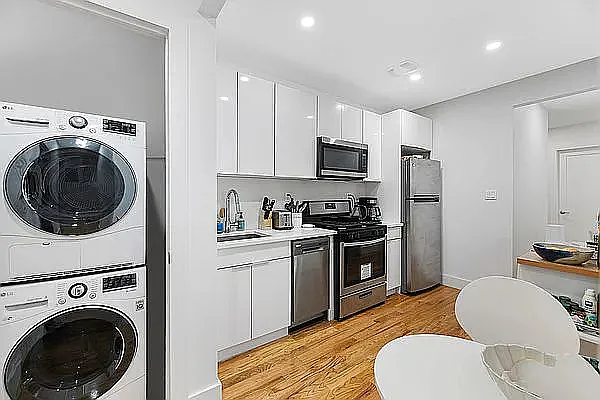 Rented by Owner | media 19