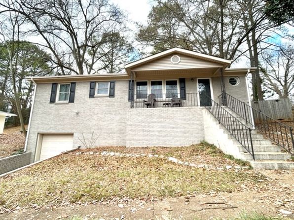 2523 Piney Branch Rd NW
