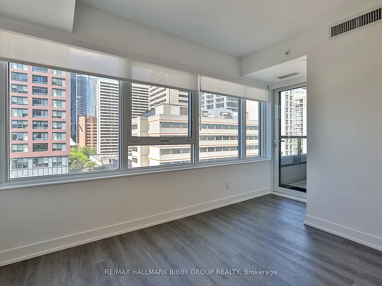 609 Sherbourne St #803 — Photo 5