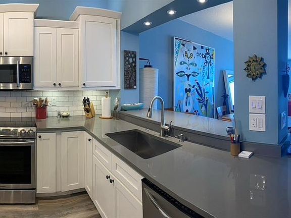 5th image of 7882 Sailboat Key Blvd S APT 104