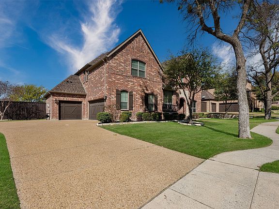 3rd image of 1001 Jessica Ln