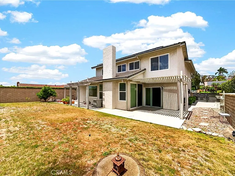 2540 Royale Pl — Photo 34