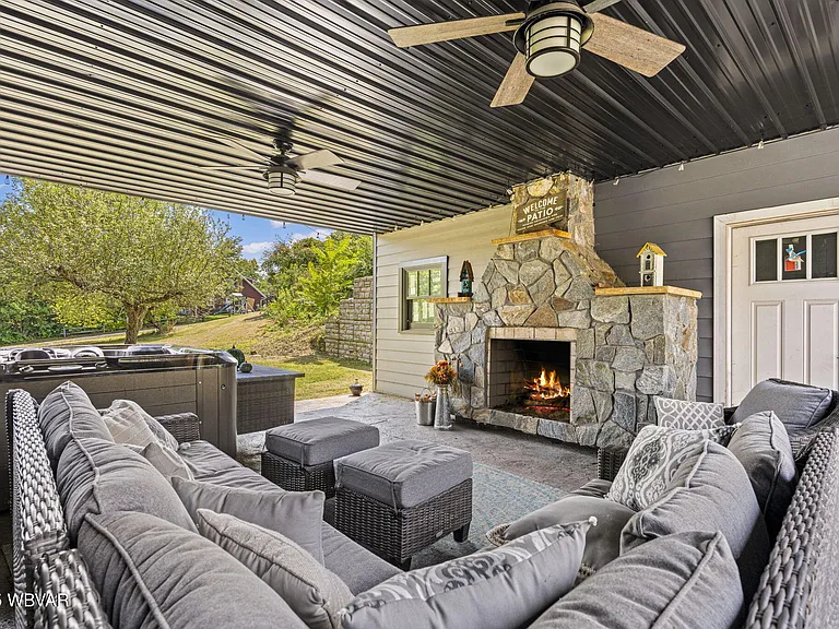 1348 Radio Club Rd #UPPER LEVEL — Photo 14