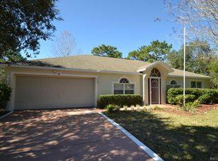 6 Honeysuckle Ct S, Homosassa, FL 34446