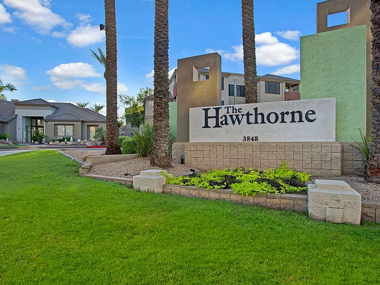 The Hawthorne — Photo 18