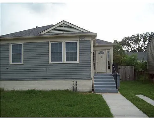 6009 Vermillion Blvd #B Photo 1 6009 Vermillion Blvd #B Photo 1
