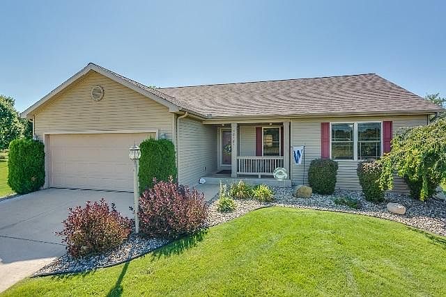 1st image of 58181 Wisteria Way