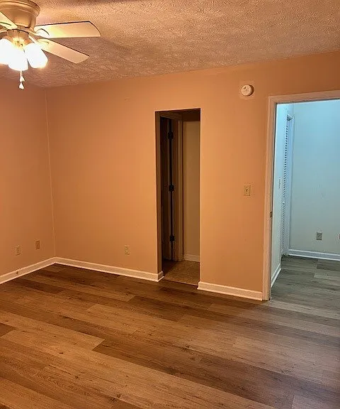 1117 E Main St #5 — Photo 11