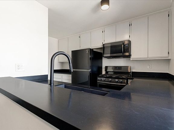 5th image of 2730 W Temple St APT 102