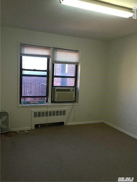 2nd image of 14336 Barclay Ave APT 6E