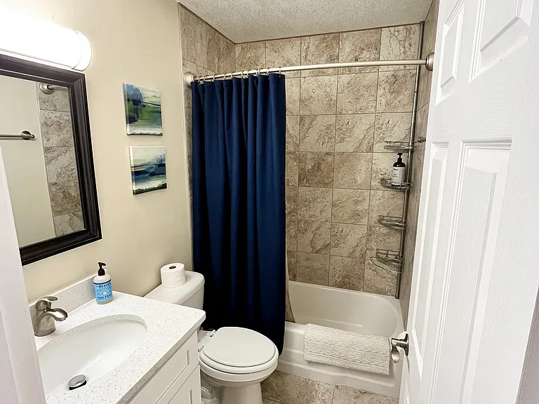 5870 N Courtenay Pkwy — Photo 17