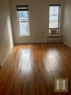 Rented by Halstead Real Estate | media 15