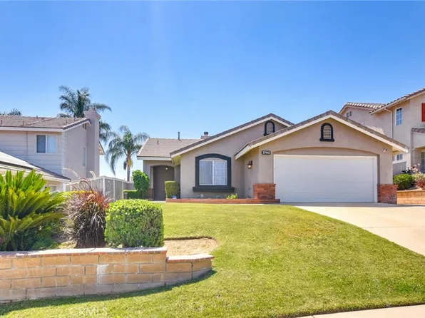 27442 Barcelona Dr, Corona, CA 92883