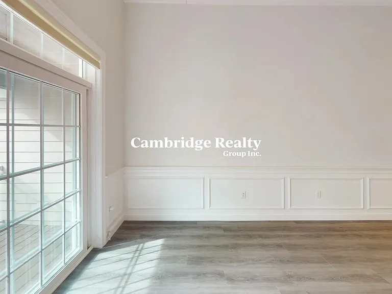 320 Middlesex Ave #T404 — Photo 9
