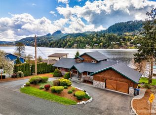 18304 S Westview Rd, Mount Vernon, WA 98274