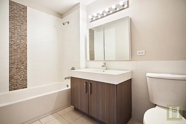 Rented by Halstead Real Estate | media 44