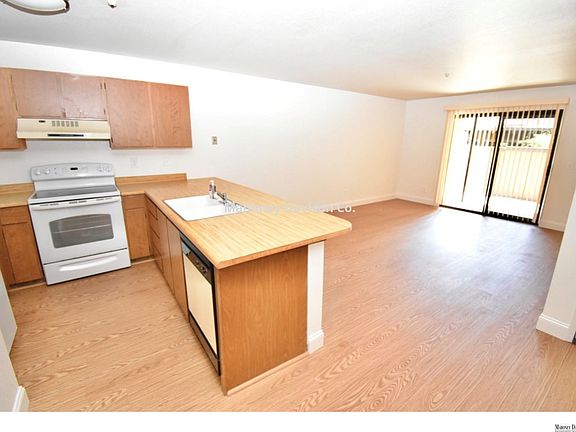 5th image of 20 Arbor Ct