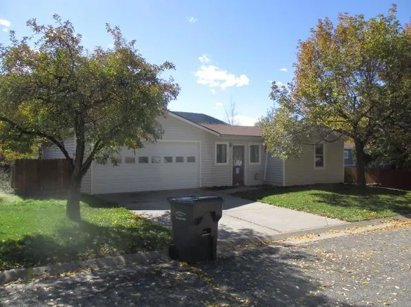 141 W Tamarack Cir, Parachute, CO 81635