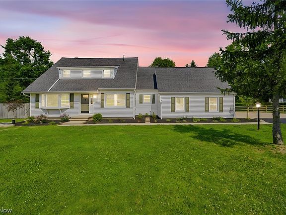 3rd image of 17911 Snyder Rd