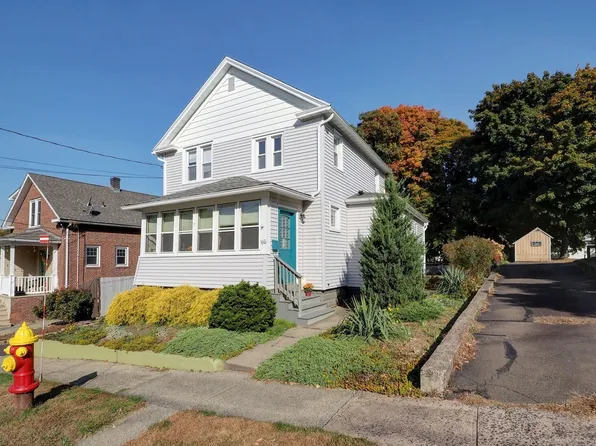 90 Wallace Row, Wallingford, CT 06492