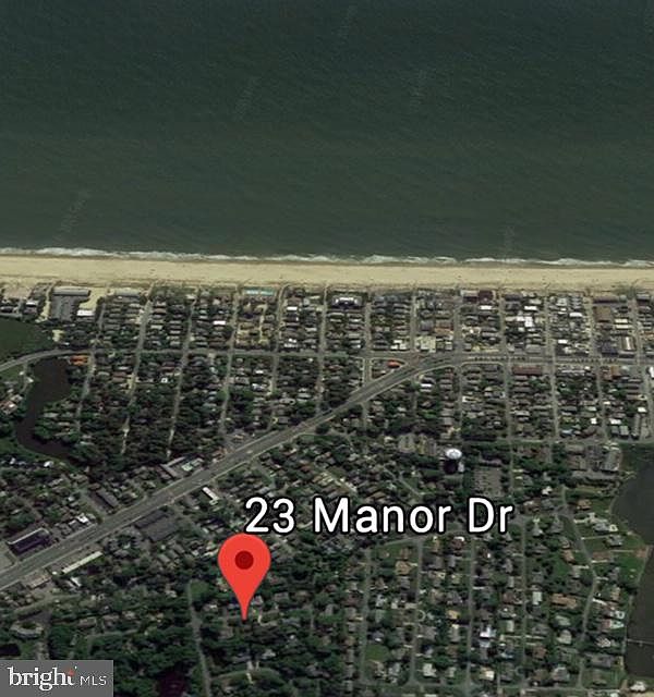 1st image of 23 Manor Dr