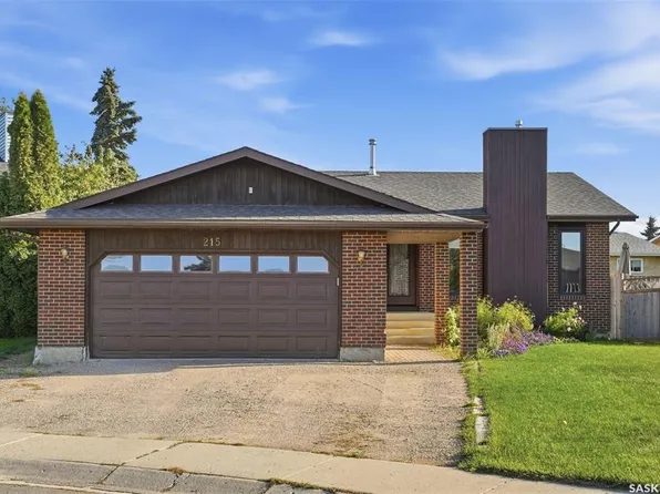 215 CALDWELL COURT, Saskatoon, SK S7M 5S7