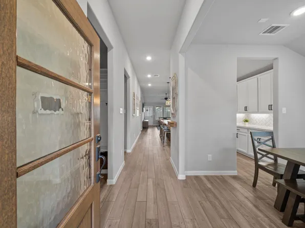 19326 Tobiano Park Dr, Tomball, TX 77377