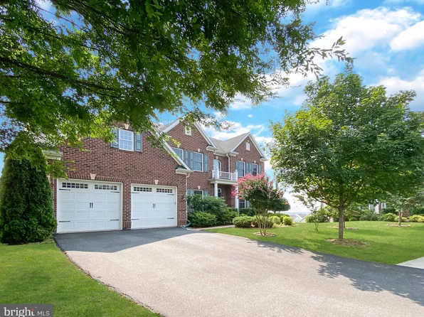 11401 Heather Point Pl, Clarksburg, MD 20871