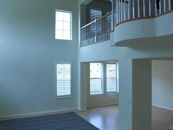 5th image of 1329 Campanis Ln
