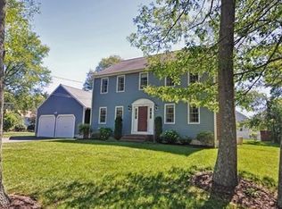 73 Hudson St, Halifax, MA 02338