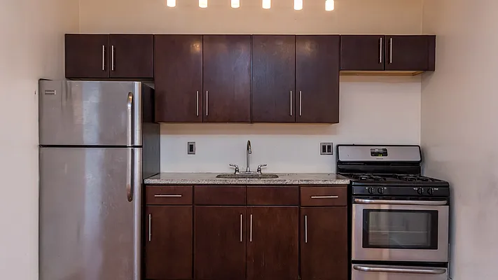 Rented by Nooklyn NYC LLC | media 32