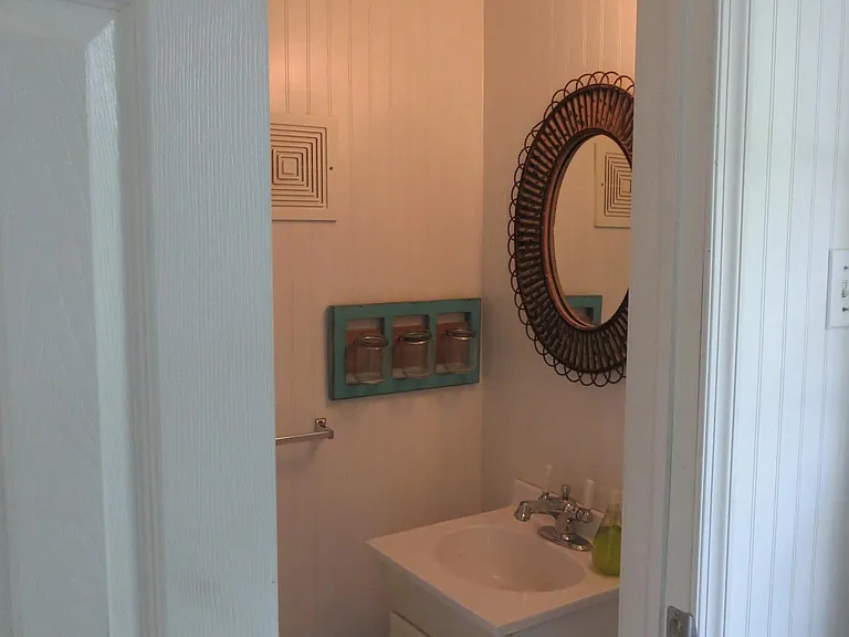 17 Cherry St — Photo 11