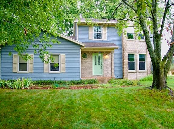 3rd image of 2191 Wolfboro Dr SE