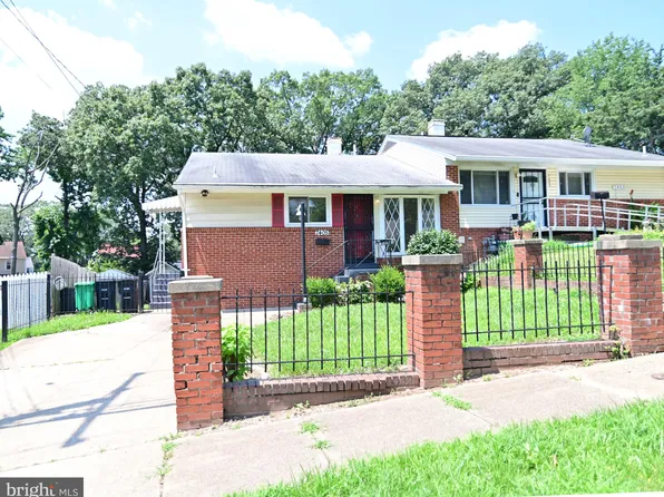 7405 Grayridge Ln, Landover, MD 20785