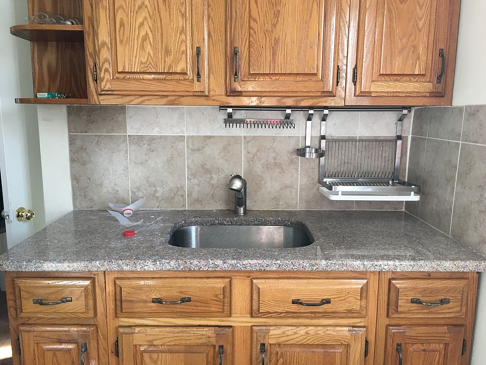 1st image of 1436 27th Ave APT 3