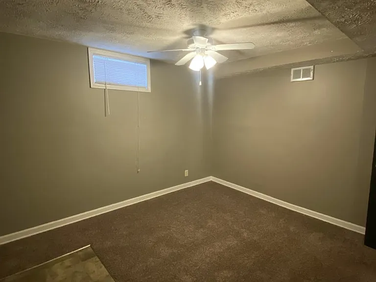 1135 Sumner St #3 — Photo 11