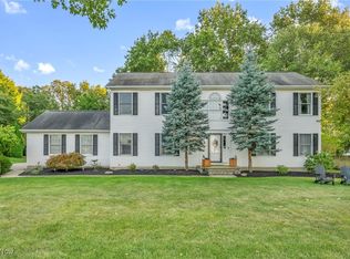 14902 Kneisel Rd, Vermilion, OH 44089