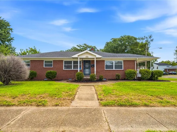 9422 Beach View St, Norfolk, VA 23503