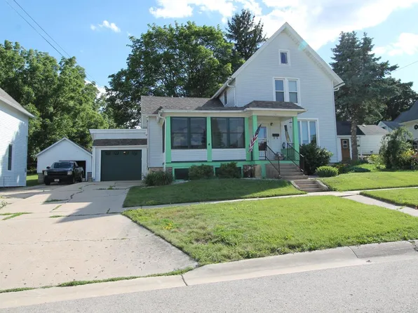 165 Reynolds AVENUE, Burlington, WI 53105