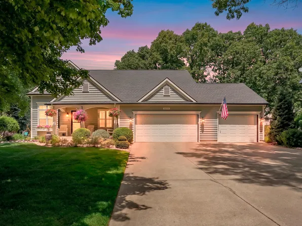 8514 Hathaway Rd, Kalamazoo, MI 49009